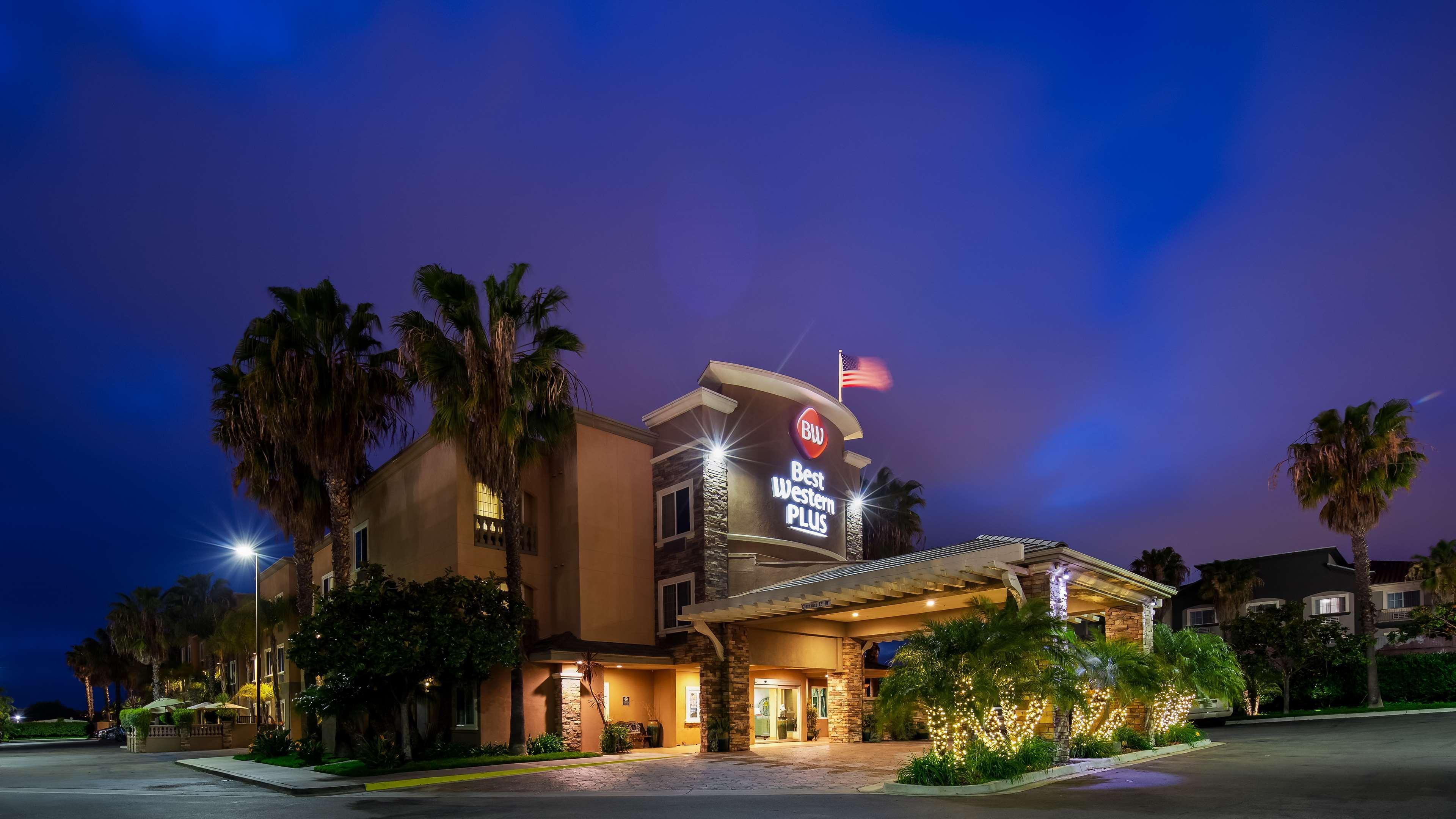 Best Western Plus Oceanside Palms Hotel Exterior photo